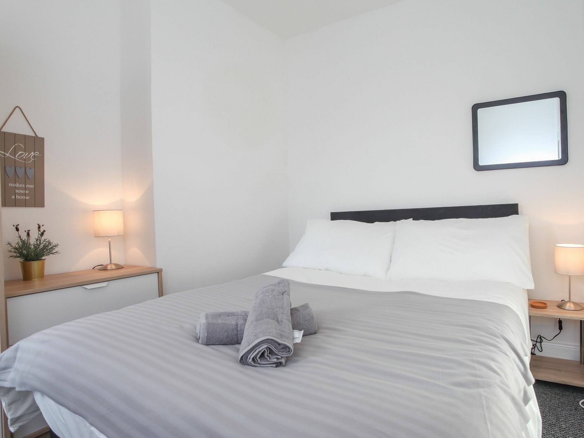 Kingston Serviced Accommodation - Donegall Avenue Belfast Eksteriør bilde